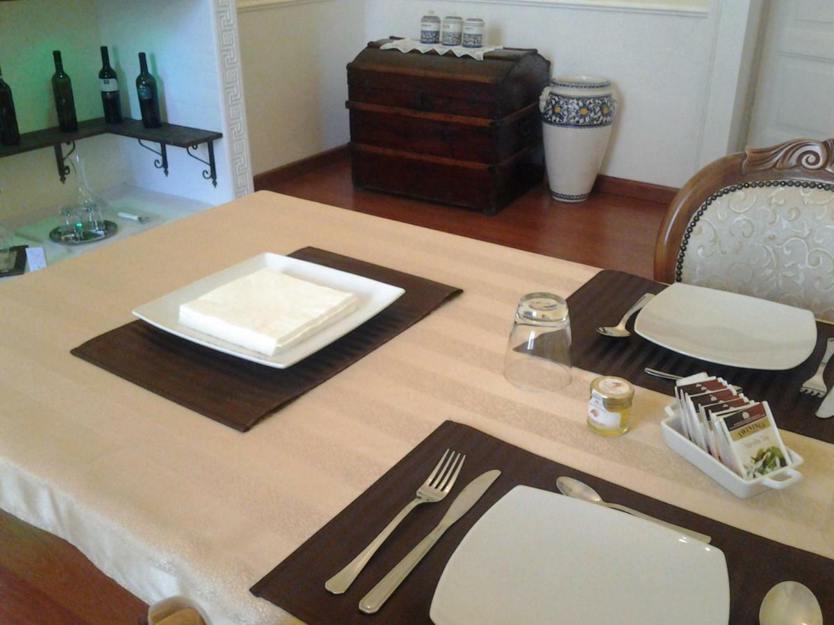 Palazzo Salini - Appartamento Familiare Sulmona Chambre photo